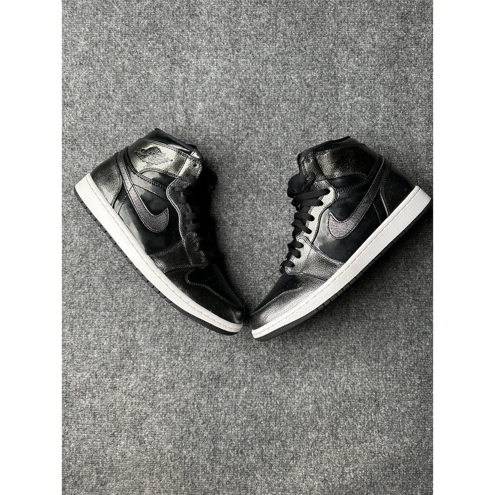 Mens Sneakers Nike Air Jordan 1 Mid Anti Gravity Black, Size US 10